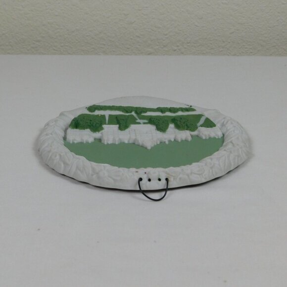 Parliament Building Victoria BC Green Jasperware Wall Decor 5.5" Plaque Vintage - Picture 5 of 8